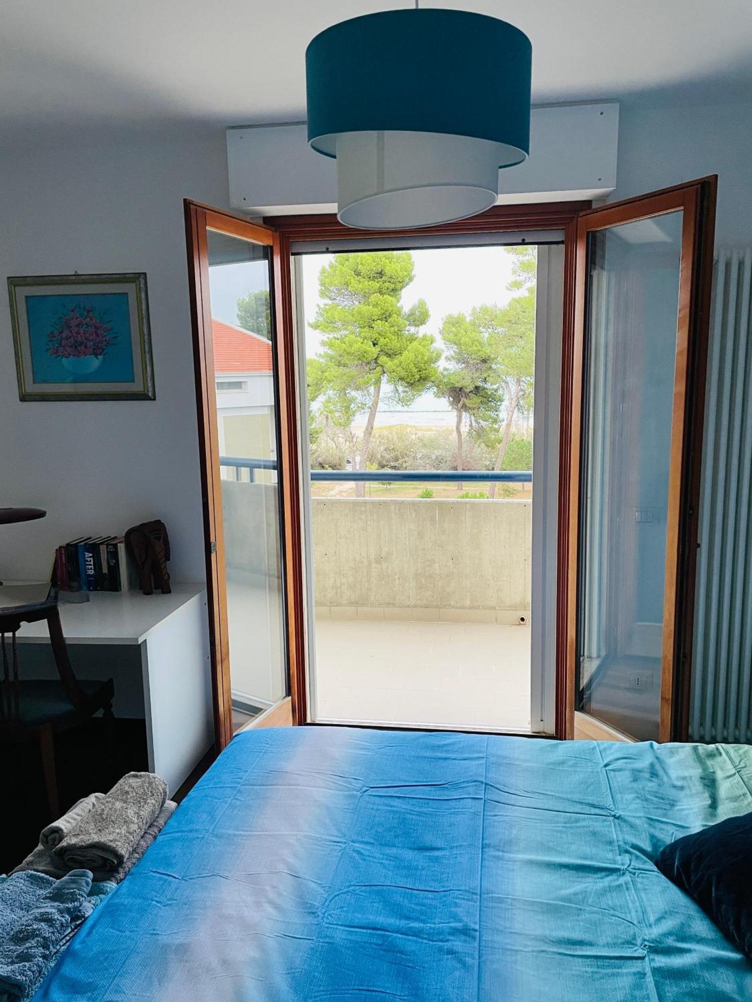 Апартаменты Attico Vista E Fronte Mare Zaffiroblu Con Posto Auto Монтесильвано Экстерьер фото